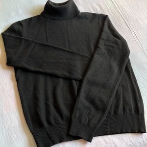 Black Cashmere Turtleneck Sweater